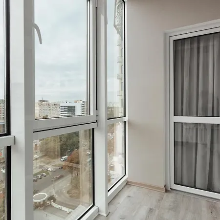 возле моря *