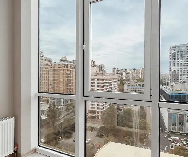 возле моря *